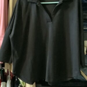 Crown‎ & Ivy Classic Black Top, oversized